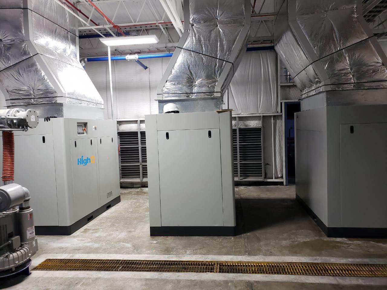 Installation of 125HP.jpg